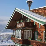 Отель Relais & Chateaux Tennerhof 5*