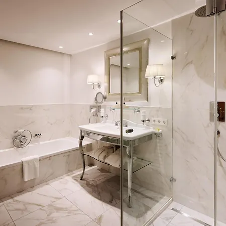 Relais & Chateaux Tennerhof Otel 5*