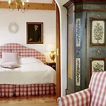 Relais & Chateaux Tennerhof 5*