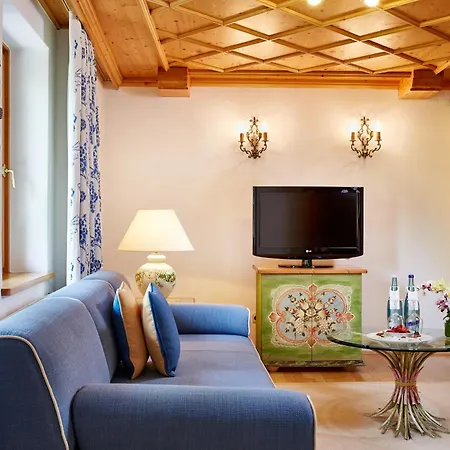 Relais & Chateaux Tennerhof Кицбюэль